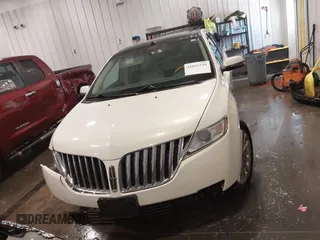 2013 Lincoln MKX with VIN 2LMDJ8JK4DBL60499, listed as a IAAI auction lot 41816339 with 132,061 mi miles. Bid and sale history available at carsss.com. Image 13.