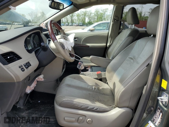 2011 Toyota Sienna XLE AAS with VIN 5TDYK3DC7BS027036, listed as a Copart auction lot 54092325 with 126,909 mi miles and Salvage Title. Bid and sale history available at carsss.com. Image 7.