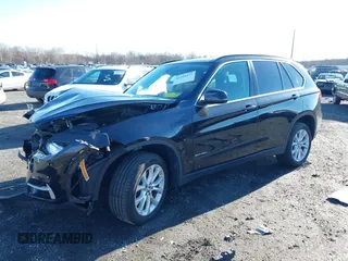 2016 BMW X5 xDrive40e z VIN 5UXKT0C54G0S78884, wystawiony jako IAAI lot #41208477 z przebiegiem 90 181 mil mil oraz . Historia ofert i sprzedaży dostępna na DreamBid. Obrazek 17.