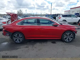 2020 Volkswagen Passat 2.0T SEL with VIN 1VWCA7A3XLC024205, listed as a IAAI auction lot 41782065 with 48,467 mi miles. Bid and sale history available at carsss.com. Image 14.
