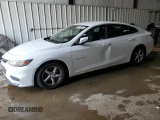 2016 Chevrolet Malibu LS z VIN 1G1ZB5ST3GF304431, wystawiony jako Copart lot #55140585 z przebiegiem 153 325 mil mil oraz Szkody całkowita. Historia ofert i sprzedaży dostępna na DreamBid. Obrazek 1.