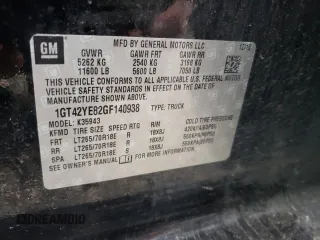 2016 GMC Sierra 3500HD Denali z VIN 1GT42YE82GF140938, wystawiony jako Copart lot #52556095 z przebiegiem 136 654 mil mil oraz Szkoda całkowita • Salvage title. Historia ofert i sprzedaży dostępna na DreamBid. Obrazek 12.