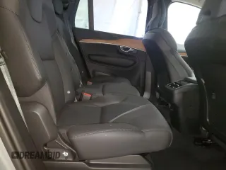 2024 Volvo XC90 Plus Bright Theme with VIN YV4L12PE5R1229821, listed as a Copart auction lot 89335575 with 9,156 mi miles and Clean Title. Bid and sale history available at DreamBid. Image 11.