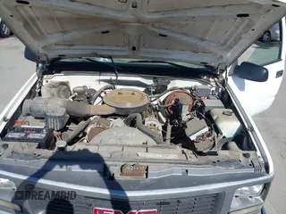 1995 GMC Sierra 1500 with VIN 1GTFC24H2SZ559903, listed as a IAAI auction lot 41862533 with 62,006 mi miles and . Bid and sale history available at DreamBid. Image 10.