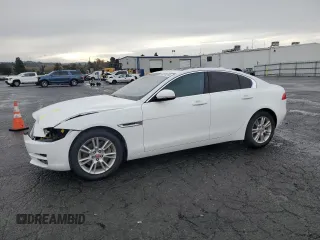 2019 Jaguar XE 25t Premium with VIN SAJAD4FX3KCP48863, listed as a Copart auction lot 85078244 with 67,513 mi miles and Salvage Title. Bid and sale history available at carsss.com. Image 1.