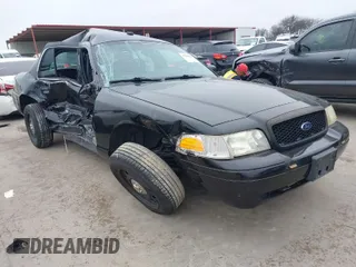 2011 Ford Police Interceptor with VIN 2FABP7BV1BX180282, listed as a IAAI auction lot 41568934 with 105,383 mi miles. Bid and sale history available at carsss.com. Image 1.