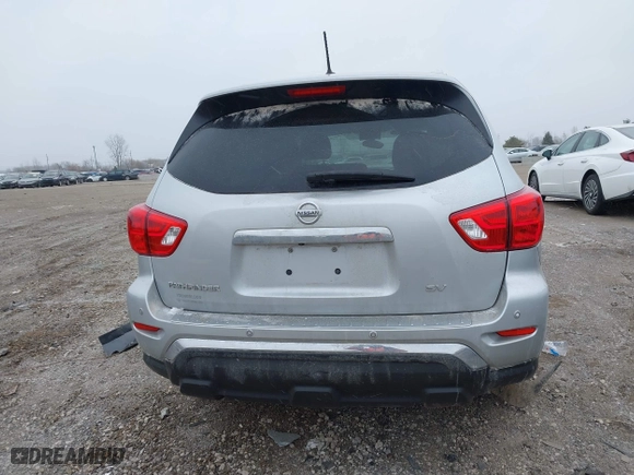 2017 Nissan Pathfinder SV with VIN 5N1DR2MN8HC639550, listed as a IAAI auction lot 41251228 with 109,186 mi miles. Bid and sale history available at carsss.com. Image 16.