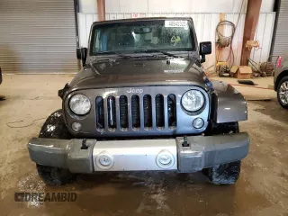 2014 Jeep Wrangler Unlimited Sahara z VIN 1C4BJWEG6EL183943, wystawiony jako Copart lot #48945325 z przebiegiem 171 711 mil mil oraz Czysty tytuł • Clean title. Historia ofert i sprzedaży dostępna na DreamBid. Obrazek 5.