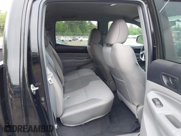 2015 Toyota Tacoma с VIN 3TMLU4EN2FM202275, выставлен на аукционе IAAI как лот 42523799 с пробегом 76 170 миль миль и . История ставок и продаж доступна на DreamBid. Изображение 8.