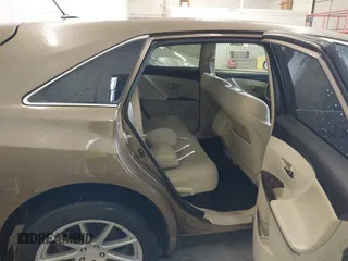 2009 Toyota Venza with VIN 4T3ZK11A69U015318, listed as a IAAI auction lot 41979012 with 140,202 mi miles. Bid and sale history available at carsss.com. Image 8.
