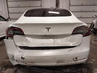 2018 Tesla Model 3 Long Range Battery with VIN 5YJ3E1EA8JF154738, listed as a IAAI auction lot 41013807 with 115,488 mi miles and . Bid and sale history available at DreamBid. Image 17.