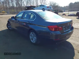 2016 BMW 5 Series 528i xDrive with VIN WBA5A7C56GG148624, listed as a IAAI auction lot 41640003 with 1 mi miles. Bid and sale history available at carsss.com. Image 3.