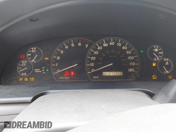 2006 Toyota Sequoia Limited with VIN 5TDZT38A36S268141, listed as a IAAI auction lot 41935258 with 272,352 mi miles and . Bid and sale history available at DreamBid. Image 7.