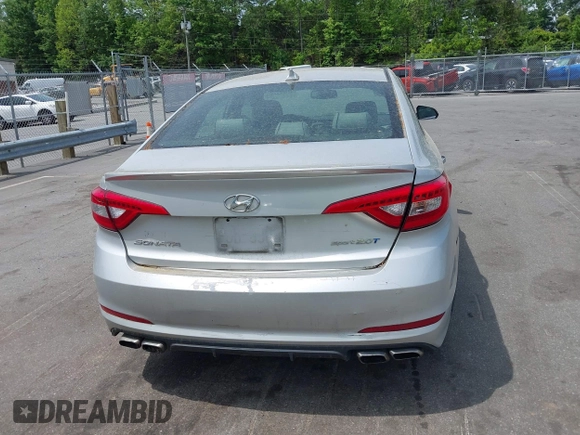 2015 Hyundai Sonata Sport with VIN 5NPE34AB1FH093398, listed as a IAAI auction lot 42178214 with 172,018 mi miles and . Bid and sale history available at carsss.com. Image 16.