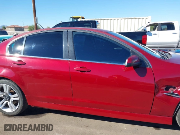 2009 Pontiac G8 with VIN 6G2ER57749L181327, listed as a IAAI auction lot 40772434 with 251,047 mi miles. Bid and sale history available at carsss.com. Image 13.
