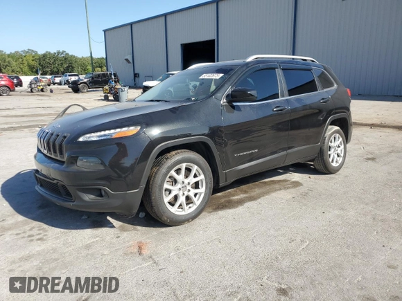 2016 Jeep Cherokee Latitude with VIN 1C4PJLCS5GW190282, listed as a Copart auction lot 55102675 with 131,048 mi miles and Salvage title. Bid and sale history available at DreamBid. Image 1.