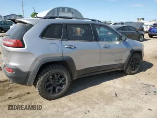 2017 Jeep Cherokee Trailhawk z VIN 1C4PJMBSXHW616640, wystawiony jako Copart lot #56380655 z przebiegiem 139 515 mil mil oraz Szkoda całkowita • Salvage title. Historia ofert i sprzedaży dostępna na DreamBid. Obrazek 3.
