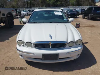2002 Jaguar X-Type with VIN SAJEA51C22WC27350, listed as a IAAI auction lot 41778528 with 163,600 mi miles and . Bid and sale history available at DreamBid. Image 6.