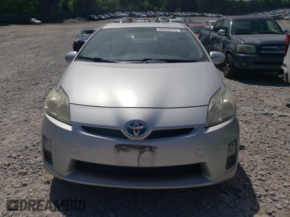 2010 Toyota Prius II z VIN JTDKN3DU7A0021597, wystawiony jako Copart lot #57872415 z przebiegiem 282 141 mil mil oraz Szkoda całkowita • Salvage title. Historia ofert i sprzedaży dostępna na DreamBid. Obrazek 5.