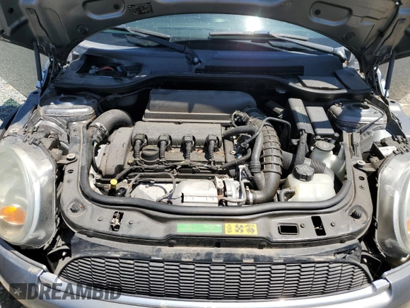 2010 MINI Hardtop S with VIN WMWMF7C53ATZ34487, listed as a Copart auction lot 55308605 with 128,759 mi miles and Clean title. Bid and sale history available at DreamBid. Image 11.