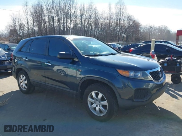 2011 Kia Sorento LX with VIN 5XYKT3A1XBG158819, listed as a IAAI auction lot 41665390 with 120,570 mi miles. Bid and sale history available at carsss.com. Image 1.