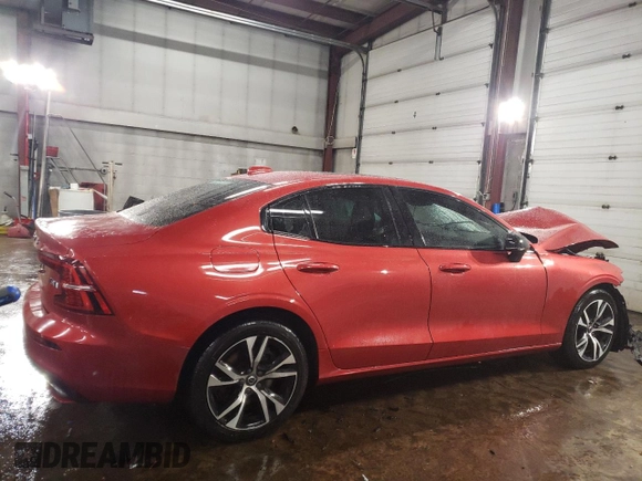 2019 Volvo S60 R-Design with VIN 7JRA22TM3KG007058, listed as a Copart auction lot 42963715 with 0 mi miles and Salvage Title. Bid and sale history available at carsss.com. Image 3.
