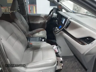 2019 Toyota Sienna XLE Auto Access Seat с VIN 5TDYZ3DC1KS016206, выставлен на аукционе IAAI как лот 41828171 с пробегом 114 048 миль миль и . История ставок и продаж доступна на DreamBid. Изображение 5.