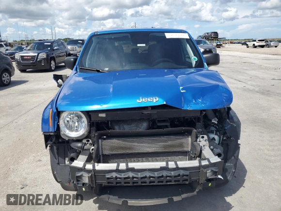 2020 Jeep Renegade Sport with VIN ZACNJAAB8LPM06726, listed as a Copart auction lot 62540725 with 57,178 mi miles and Salvage title. Bid and sale history available at DreamBid. Image 5.