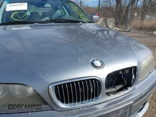 2005 BMW 3 Series 330xi with VIN WBAEW534X5PN38376, listed as a IAAI auction lot 41803927 with 173,769 mi miles and . Bid and sale history available at DreamBid. Image 12.