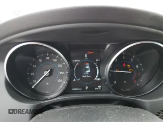 2017 Jaguar XE 35t Prestige with VIN SAJAK4BV0HA962403, listed as a Copart auction lot 71273414 with 84,424 mi miles and Salvage Title. Bid and sale history available at carsss.com. Image 9.