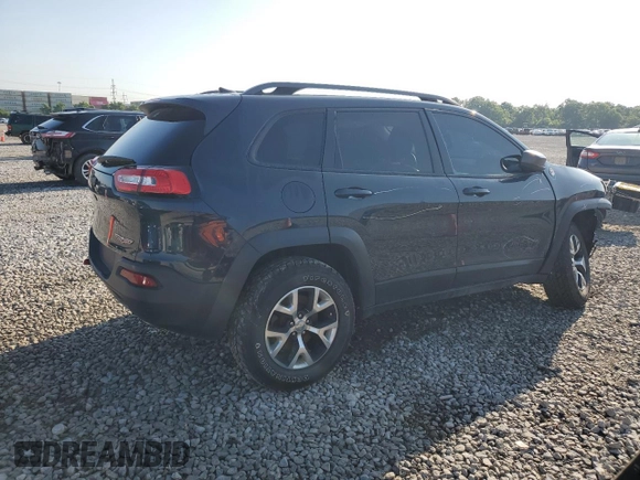 2017 Jeep Cherokee Trailhawk with VIN 1C4PJMBS0HW517406, listed as a Copart auction lot 61254315 with 99,284 mi miles and Clean title. Bid and sale history available at DreamBid. Image 3.