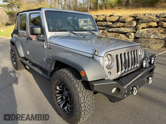 2014 Jeep Wrangler Unlimited Sport with VIN 1C4BJWDG0EL192509, listed as a Copart auction lot 54269205 with 50,701 mi miles and Clean Title. Bid and sale history available at carsss.com. Image 1.