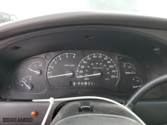 2000 Ford Explorer XLT with VIN 1FMZU73E9YZB18904, listed as a Copart auction lot 47890925 with 248,363 mi miles and Salvage Title. Bid and sale history available at carsss.com. Image 9.