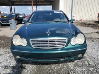 2001 Mercedes-Benz C 3.2L with VIN WDBRF64J21F029346, listed as a Copart auction lot 50622475 with 82,100 mi miles and Salvage Title. Bid and sale history available at carsss.com. Image 5.