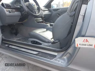 2004 BMW 3 Series 325Ci with VIN WBABW33484PL32415, listed as a IAAI auction lot 41437528 with 105,615 mi miles. Bid and sale history available at carsss.com. Image 6.