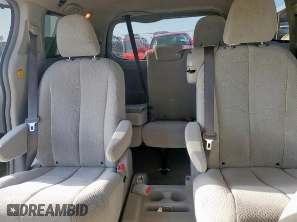 2011 Toyota Sienna LE AAS with VIN 5TDKK3DC5BS150985, listed as a Copart auction lot 49892115 with 122,246 mi miles and Salvage Title. Bid and sale history available at DreamBid. Image 10.