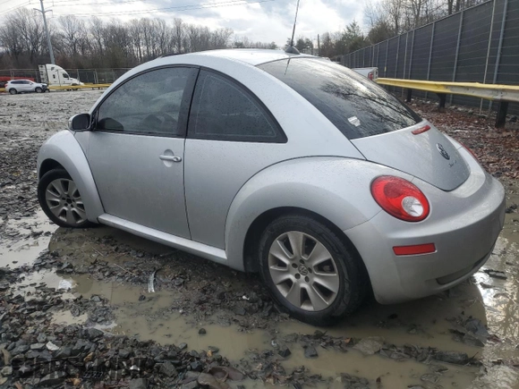 2008 Volkswagen New Beetle Coupe S with VIN 3VWRW31C08M506160, listed as a Copart auction lot 43571955 with 94,036 mi miles and Salvage Title. Bid and sale history available at carsss.com. Image 2.