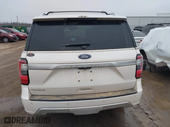 2018 Ford Expedition Platinum with VIN 1FMJU1MT8JEA07636, listed as a IAAI auction lot 41437297 with 100,730 mi miles. Bid and sale history available at carsss.com. Image 17.