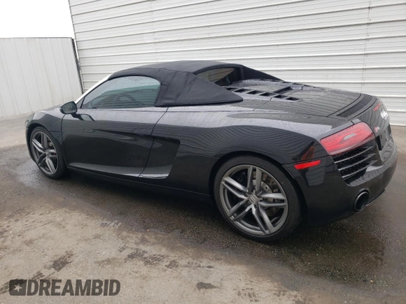 2014 Audi R8 z VIN WUASUAFG4EN001365, wystawiony jako Copart lot #58440864 z przebiegiem 67 980 mil mil oraz Szkoda całkowita • Salvage title. Historia ofert i sprzedaży dostępna na DreamBid. Obrazek 2.