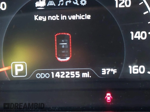 2014 Kia Cadenza Premium with VIN KNALN4D73E5139043, listed as a IAAI auction lot 41395272 with 142,255 mi miles. Bid and sale history available at carsss.com. Image 15.