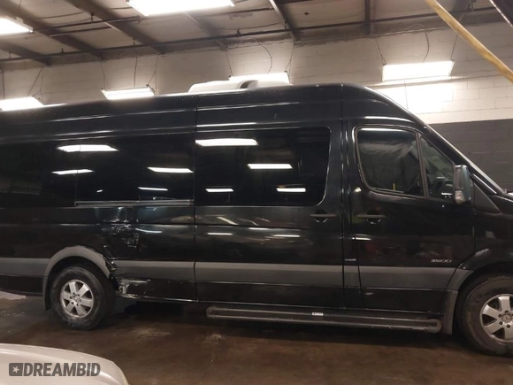 2015 Mercedes-Benz Sprinter Passenger Vans with VIN WDZPE8CC1FP134956, listed as a IAAI auction lot 41388855 with NaN miles. Bid and sale history available at carsss.com. Image 13.