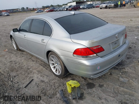 2006 BMW 7 Series 750Li with VIN WBAHN83516DT26530, listed as a IAAI auction lot 41847014 with Not Provided miles and . Bid and sale history available at carsss.com. Image 3.