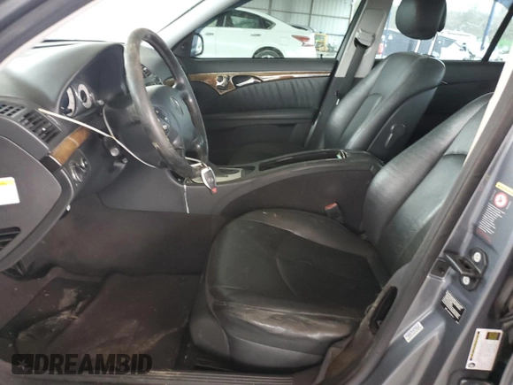 2006 Mercedes-Benz E 500 z VIN WDBUF70J96A963935, wystawiony jako Copart lot #45108905 z przebiegiem 204 278 mil mil oraz Szkoda całkowita • Salvage title. Historia ofert i sprzedaży dostępna na DreamBid. Obrazek 7.