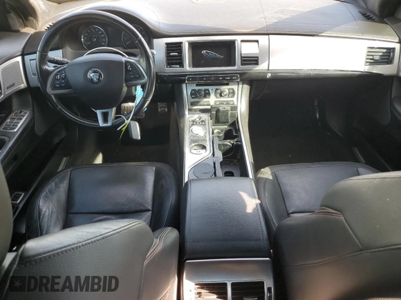 2015 Jaguar XF V6 Portfolio with VIN SAJWA0F75F8U56146, listed as a Copart auction lot 42353915 with Not Provided miles and Clean Title. Bid and sale history available at carsss.com. Image 8.