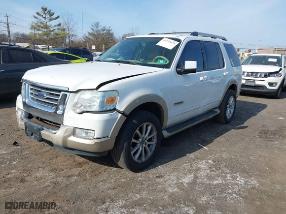 2006 Ford Explorer Eddie Bauer with VIN 1FMEU74E76UA10983, listed as a IAAI auction lot 41793673 with 118,696 mi miles. Bid and sale history available at carsss.com. Image 2.