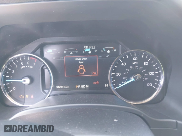 2018 Ford Expedition Platinum with VIN 1FMJU1LT7JEA44453, listed as a IAAI auction lot 41768729 with 87,951 mi miles and . Bid and sale history available at DreamBid. Image 7.