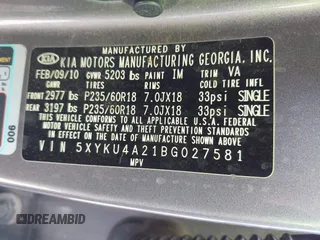 2011 Kia Sorento EX with VIN 5XYKU4A21BG027581, listed as a IAAI auction lot 41818445 with 81,354 mi miles. Bid and sale history available at carsss.com. Image 9.
