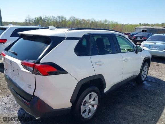 2019 Toyota RAV4 LE with VIN JTMG1RFV9KJ011935, listed as a IAAI auction lot 41904474 with 47,911 mi miles. Bid and sale history available at carsss.com. Image 4.