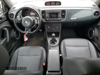 2013 Volkswagen Beetle with VIN 3VW867AT3DM813299, listed as a Copart auction lot 48346325 with 72,611 mi miles and Salvage Title. Bid and sale history available at DreamBid. Image 8.