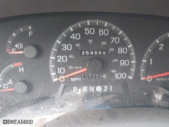 1998 Ford F-150 Standard with VIN 1FTZF18W0WNC16138, listed as a IAAI auction lot 41688951 with 354,669 mi miles. Bid and sale history available at carsss.com. Image 15.